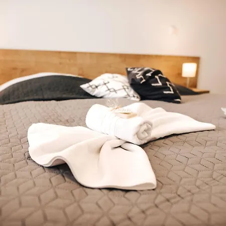 Forea 3* Lanskroun